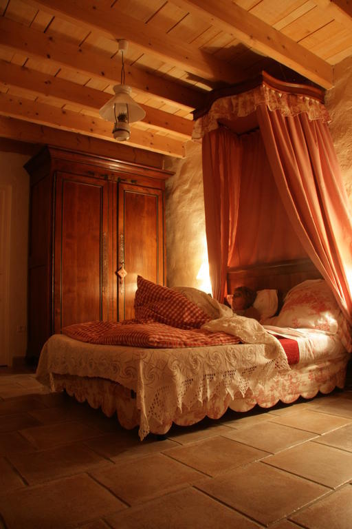 Couette Et Potager D'Antan Acomodação com café da manhã Mellé Quarto foto